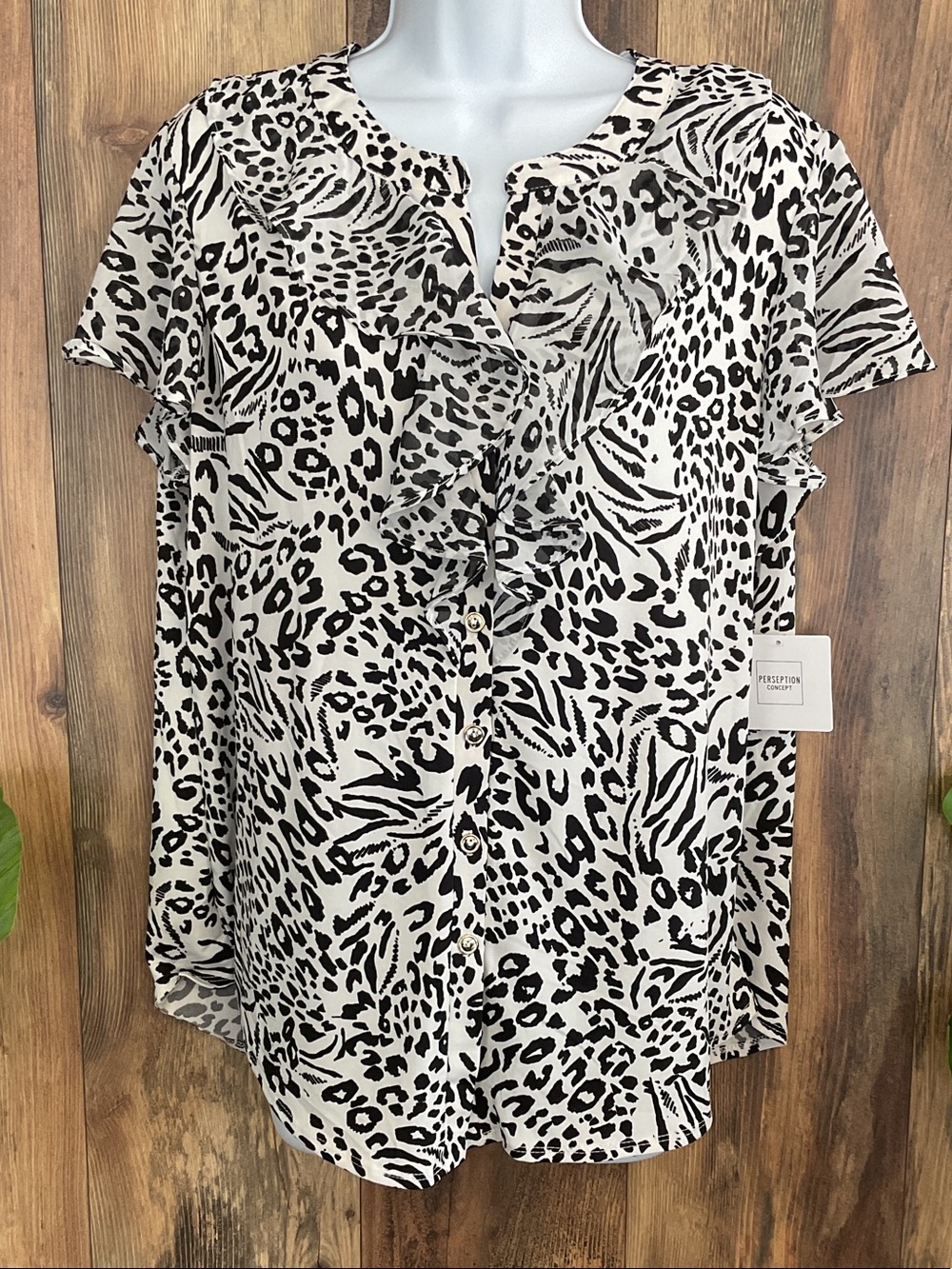 PerSeption Concept Animal Print Ruffle Button Blouse XL C249